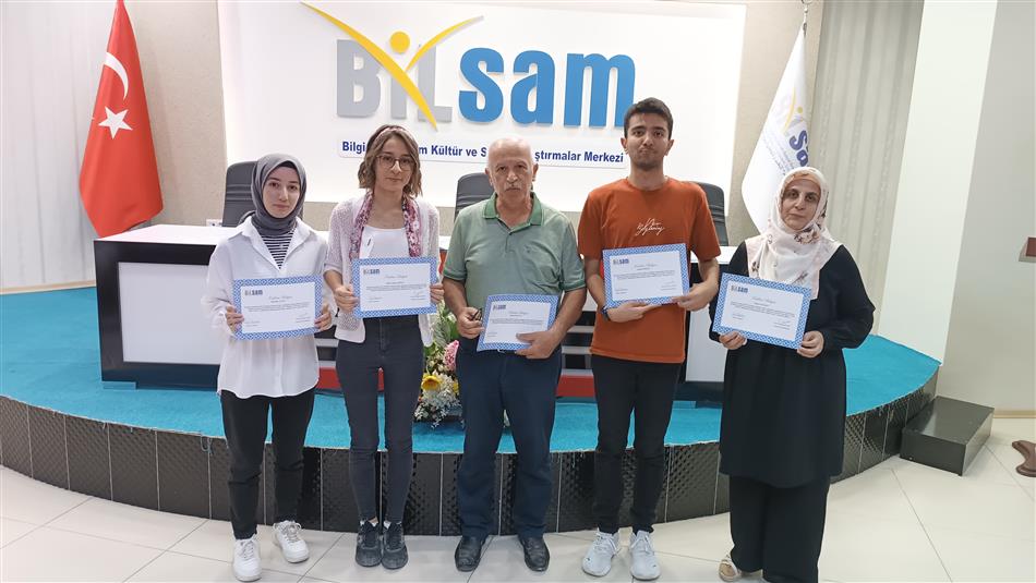 Bahar Dönemi Akademi ve Atölye Çalışmalarımızın sertifika törenini gerçekleştirdik. 