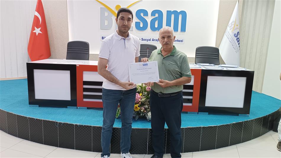 Bahar Dönemi Akademi ve Atölye Çalışmalarımızın sertifika törenini gerçekleştirdik. 